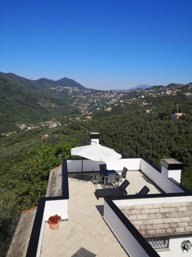 Leivi La Vivagna - Casa Vista Mare Tra Gli Uliviヴィラ エクステリア 写真