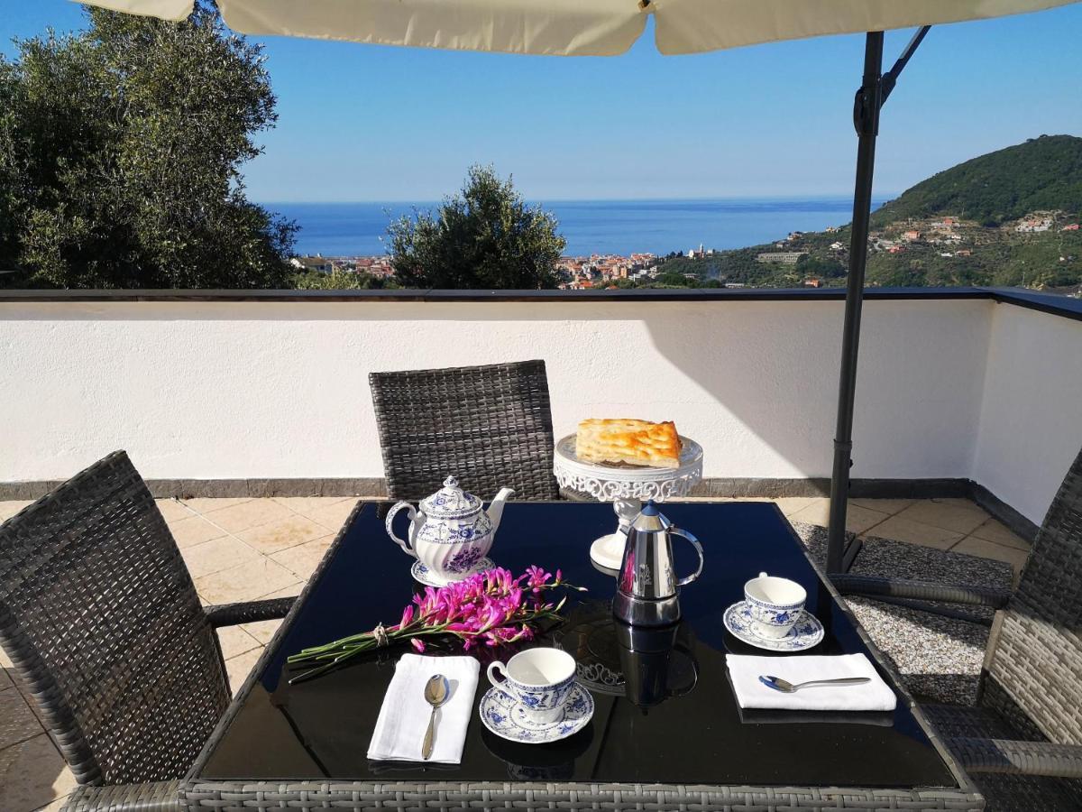 Leivi La Vivagna - Casa Vista Mare Tra Gli Uliviヴィラ エクステリア 写真