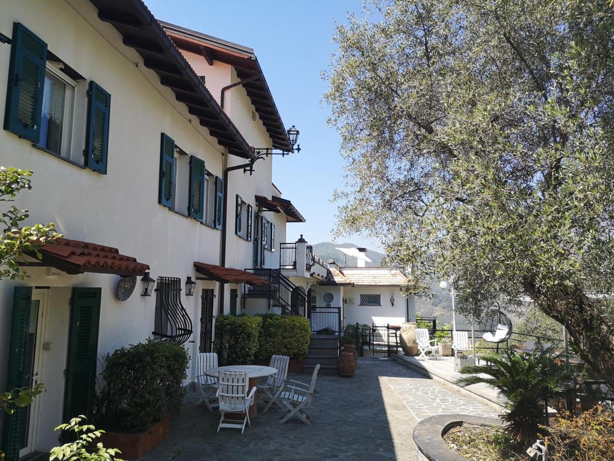 Leivi La Vivagna - Casa Vista Mare Tra Gli Uliviヴィラ エクステリア 写真